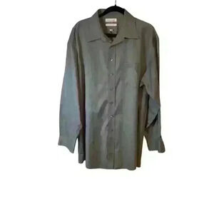 Gold Label Roundtree & Yorke noniron grey button up shirt size 17 1/2 /35
